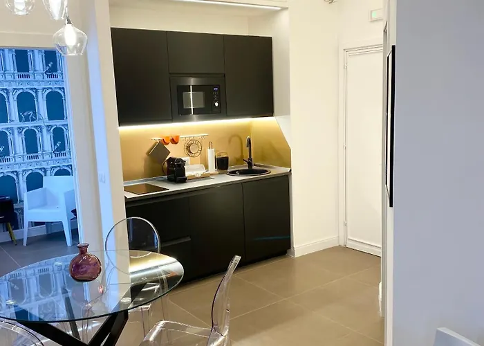 Apartment La Maison, Vicino Al Colosseo! *