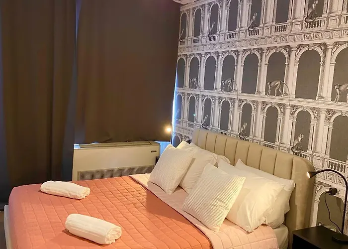 Appartamento Marmellata Suites, Vicino Al Colosseo Roma
